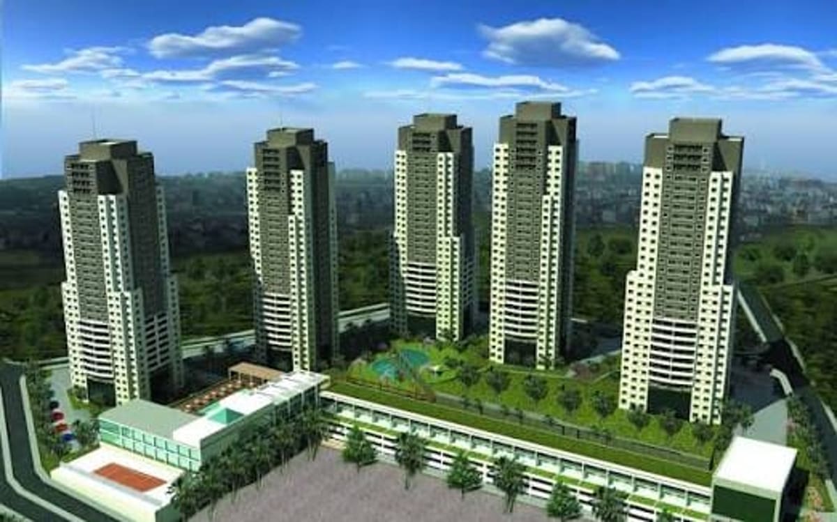 Regnum Astrum Towers projesinin kuleleri ve ortak alanlarını gösteren proje görseli